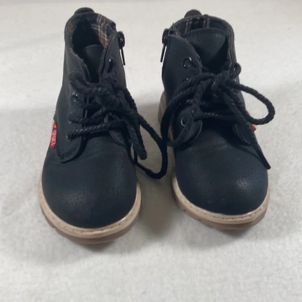 Kids Black Unisex Danglia Hiking Ankle Boots